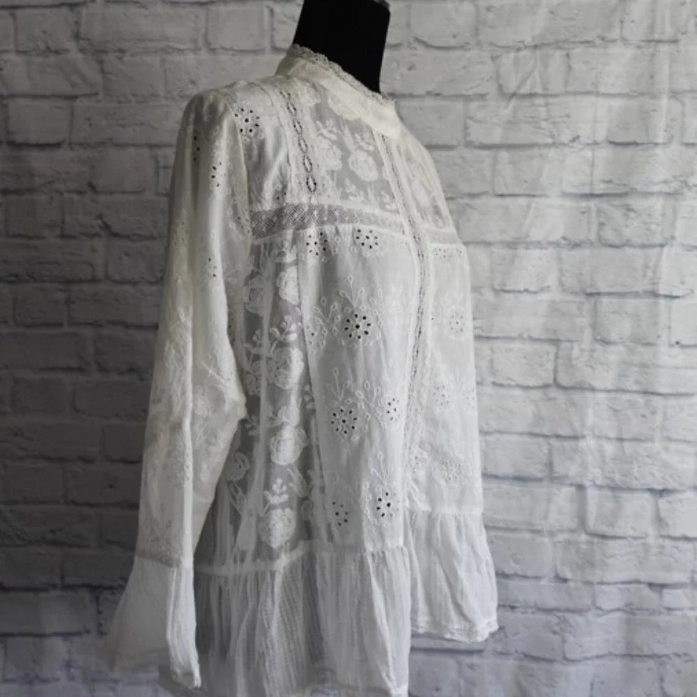ZARA Broderie Anglaise and Lace XS White Top Embroidered 100% Cotton blouse - Picture 3 of 15
